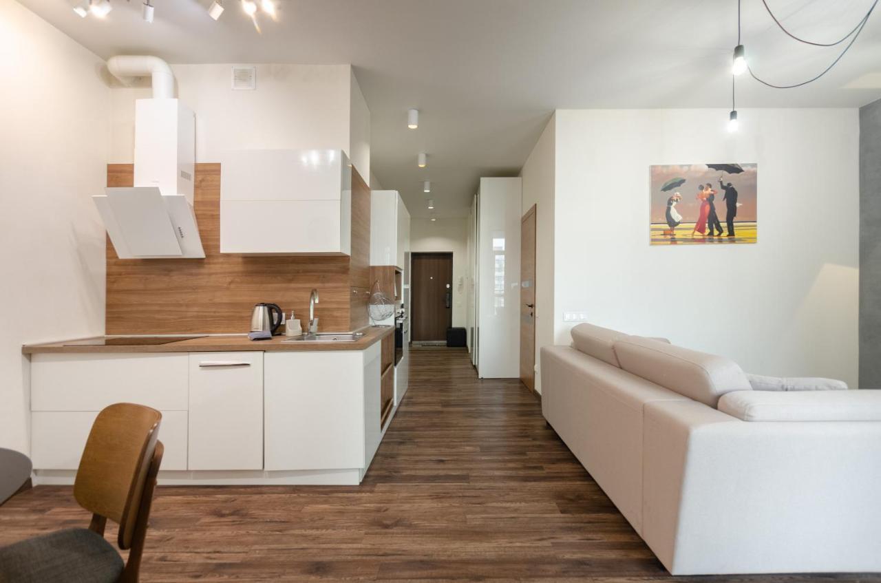 Petrovdom Apartaments 8-188 In Rc Central Park, 7 John Mccain Street Kiew Exterior foto