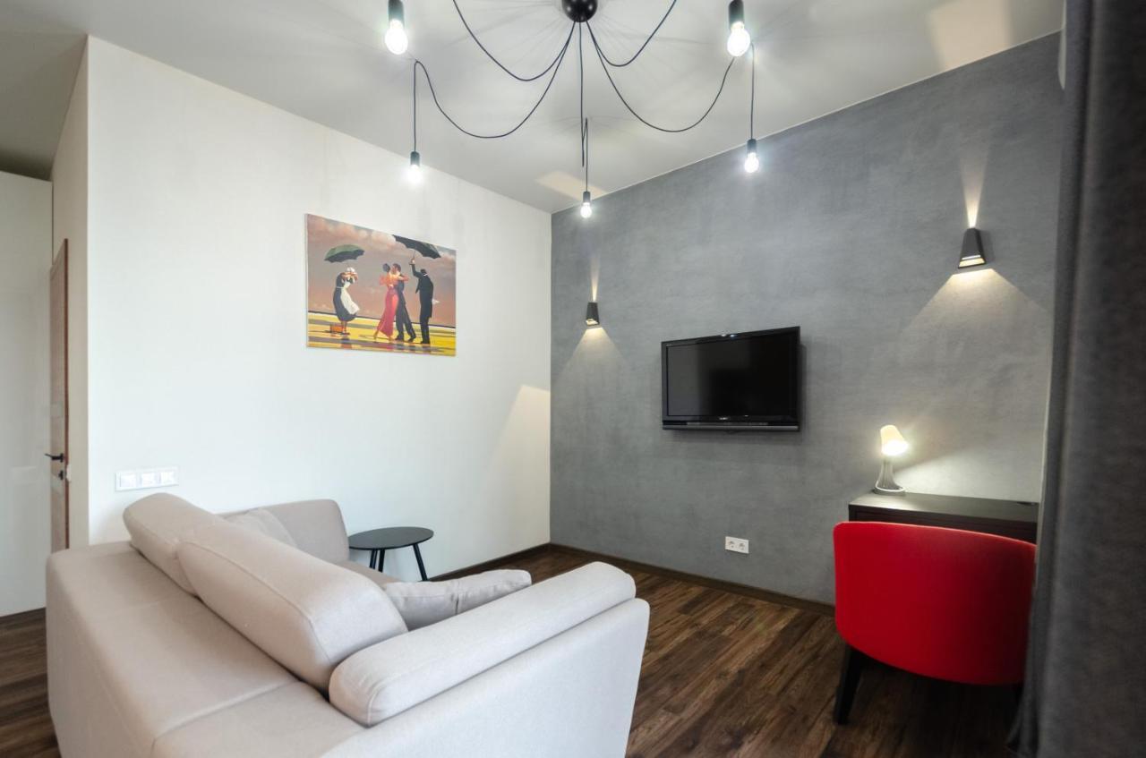 Petrovdom Apartaments 8-188 In Rc Central Park, 7 John Mccain Street Kiew Exterior foto